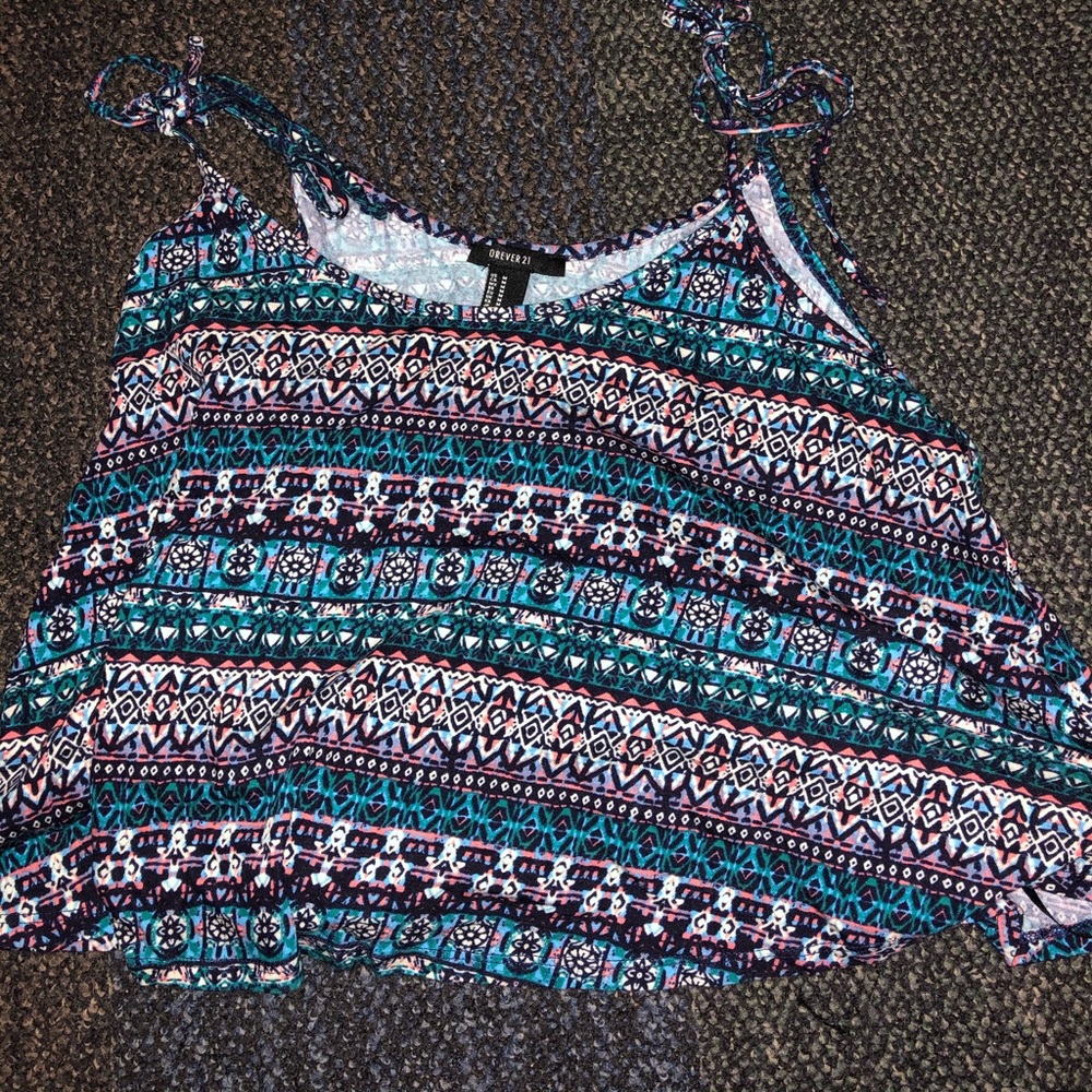 Forever 21 Crop top